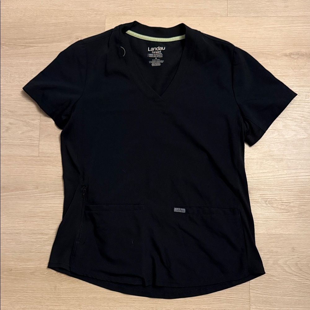 Landau Women's black scrub top medium